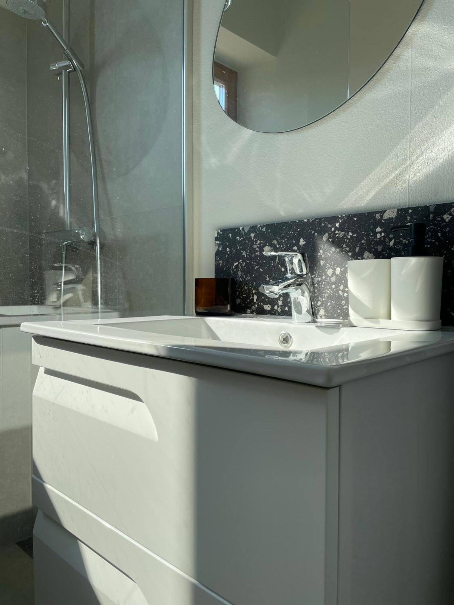 Stylish Apartment, Floor With Private Terrace Apartment Budapest