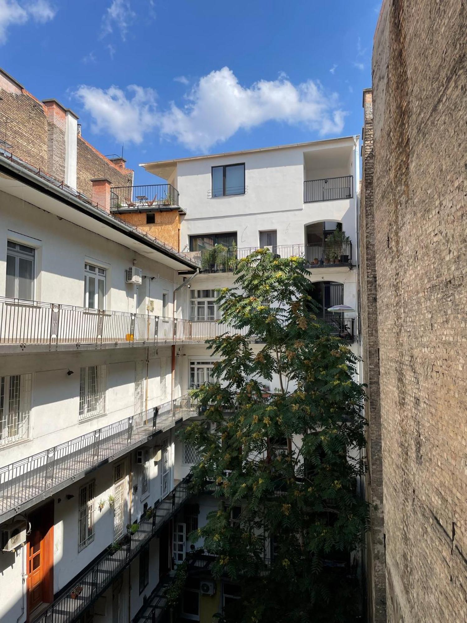 Stylish Apartment, Floor With Private Terrace Apartment *
