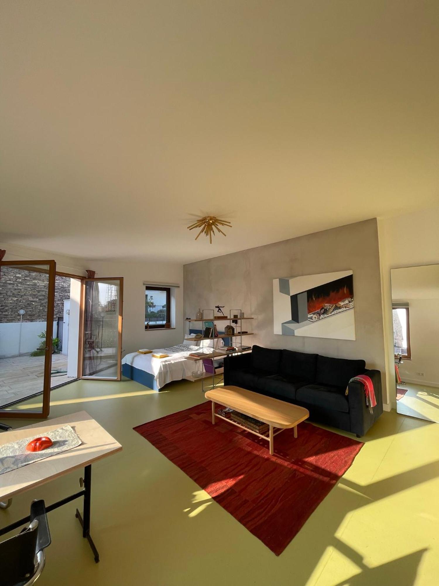 Apartment Stylish Apartment, Floor With Private Terrace